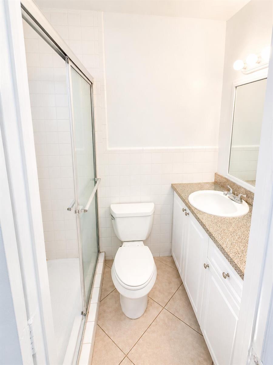 1960 NE 48th Street # 7, Pompano Beach FL 33064 photo 2