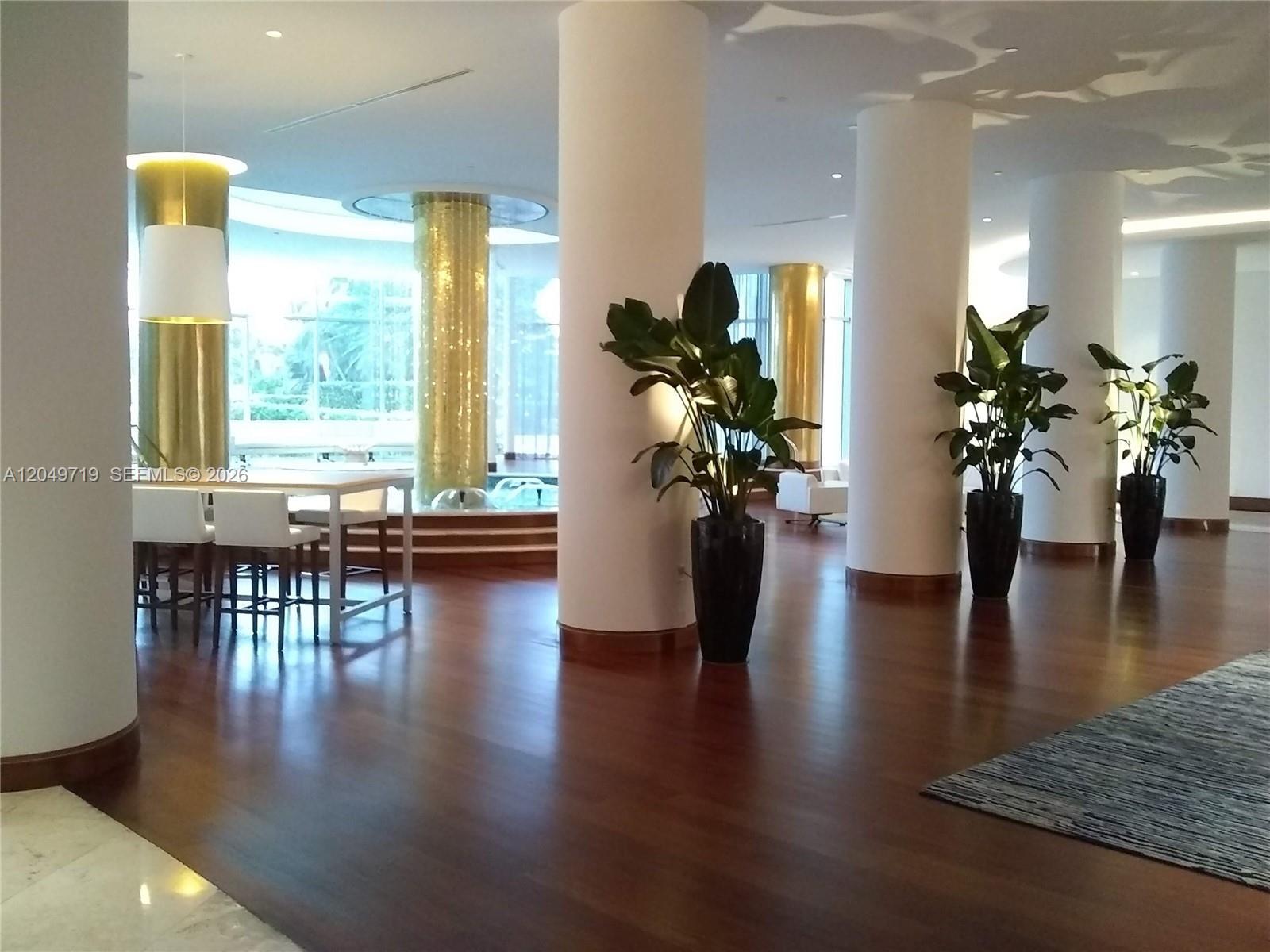5161 Collins Ave # 809, Miami Beach FL 33140