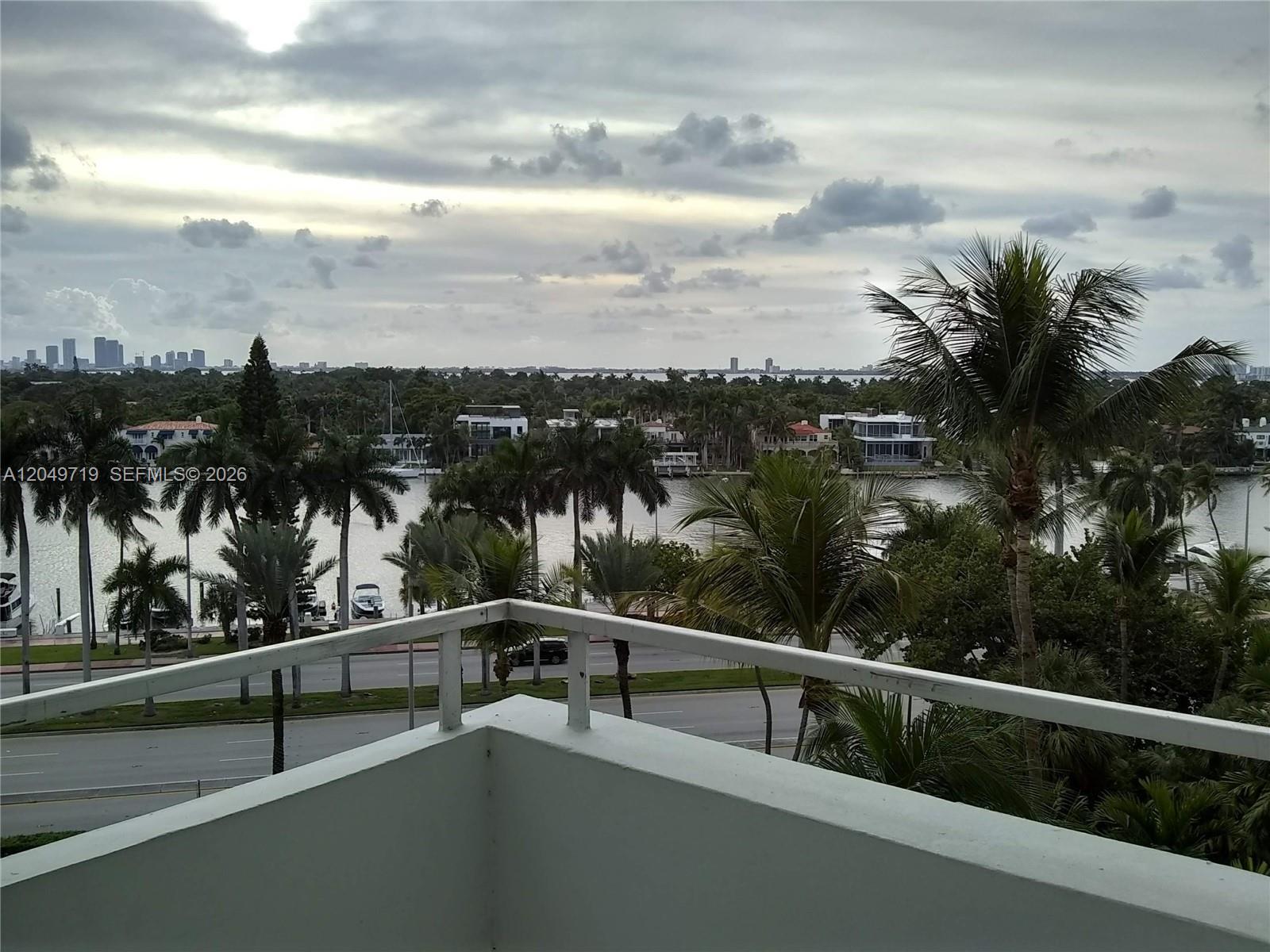 5161 Collins Ave # 809, Miami Beach FL 33140 photo 5