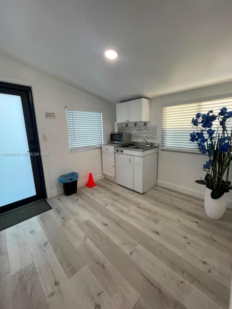 5615 Hope St # 1, Hollywood FL 33021 photo 3