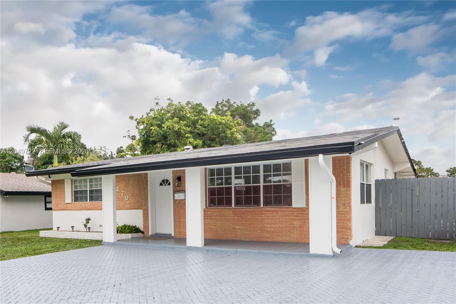 2270 Havana Dr, Miramar FL 33023 photo 3