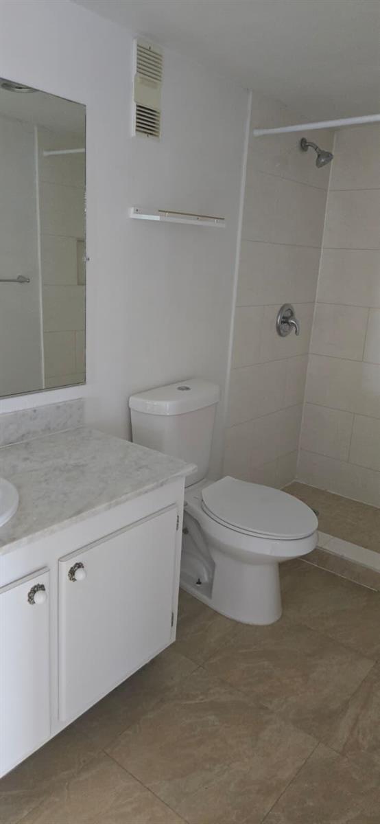 1300 NE Miami Gardens Drive, North Miami Beach FL 33179 photo 2