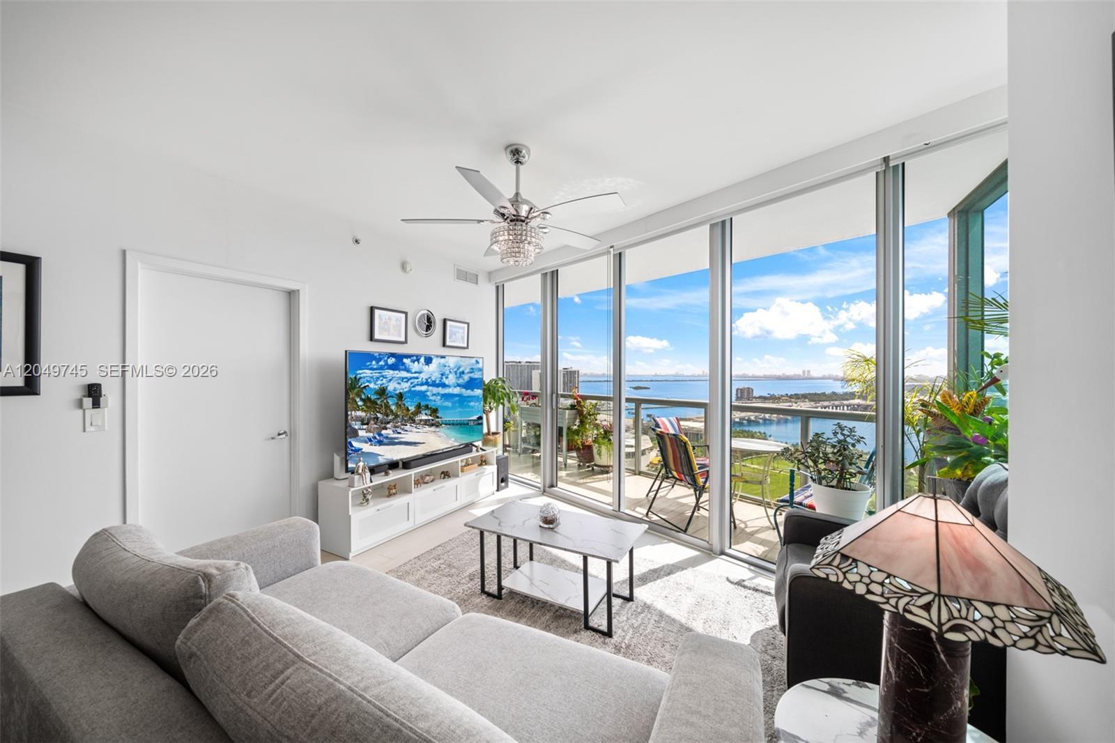 888 Biscayne Blvd # 2909, Miami FL 33132 photo 5