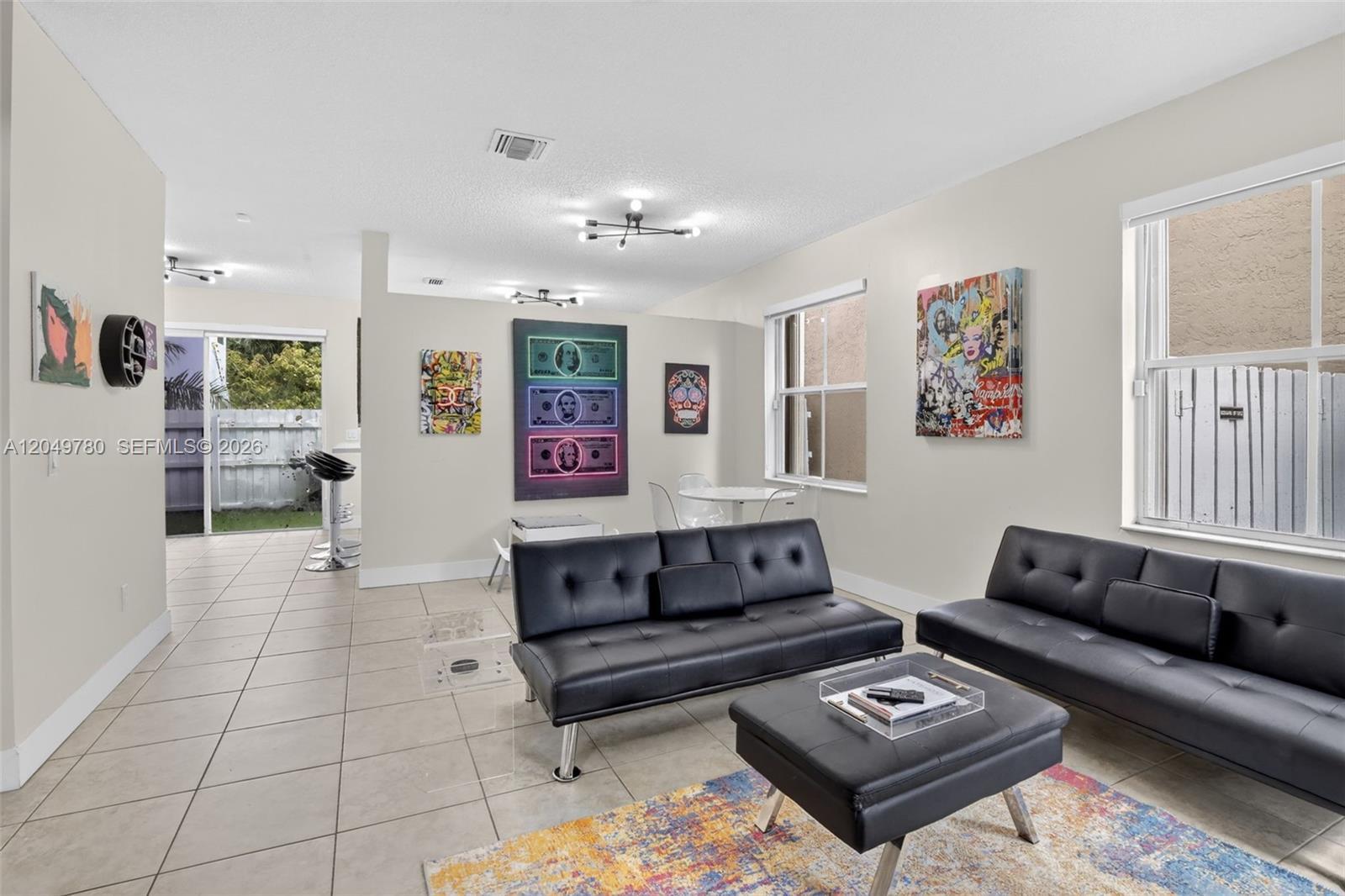 490 NW 102nd Ter, Pembroke Pines FL 33026 photo 4