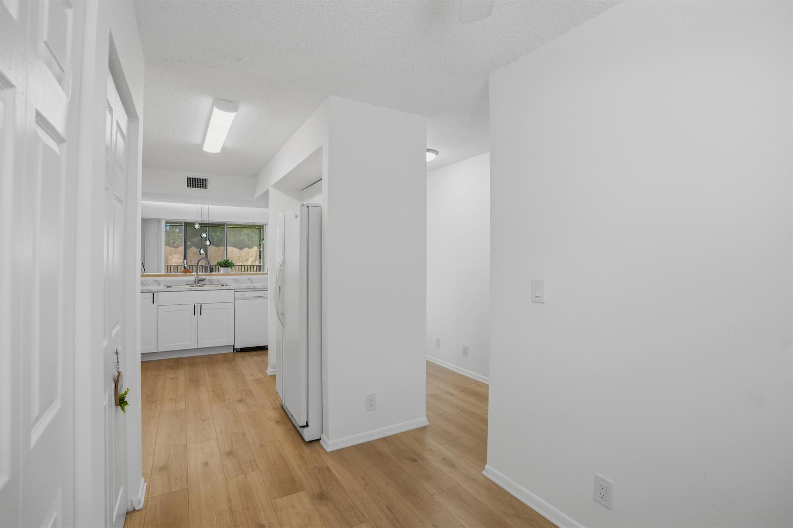 8296 NW 24th Street, Coral Springs FL 33065 photo 4