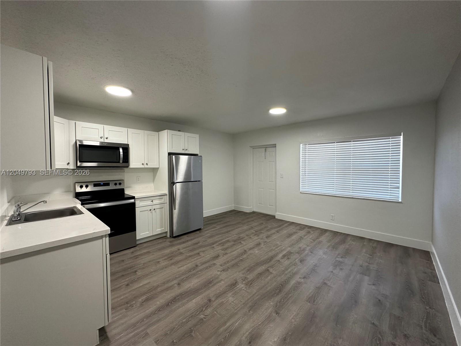 3660 NE 11th Ave # 3, Oakland Park FL 33334 photo 5
