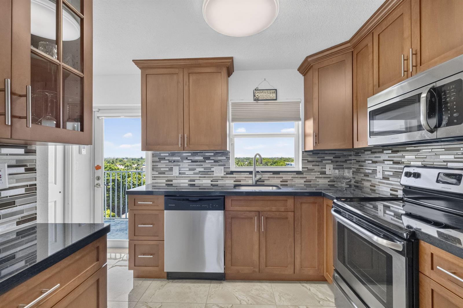 1536 SE 15th Court # 704, Deerfield Beach FL 33441 photo 2