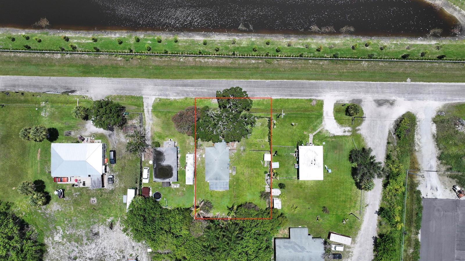 310 Dickson Drive, Fort Pierce FL 34982 photo 3