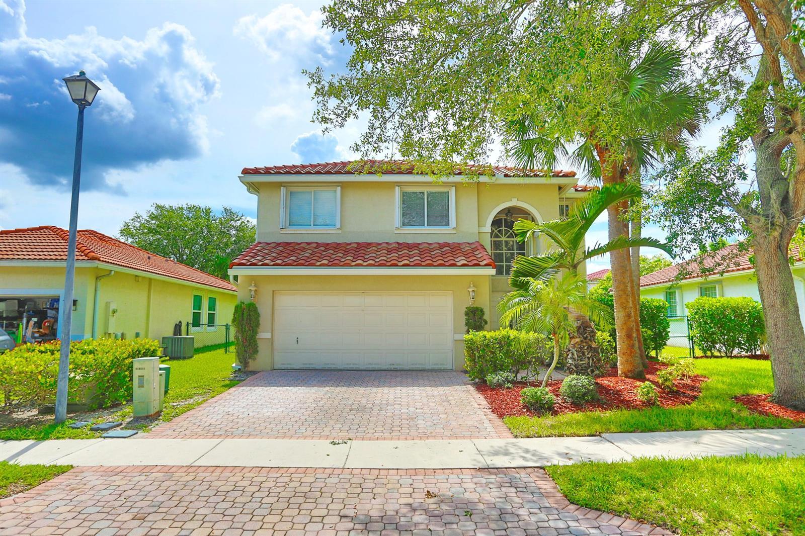 5157 NW 122nd Avenue, Coral Springs FL 33076 photo 2