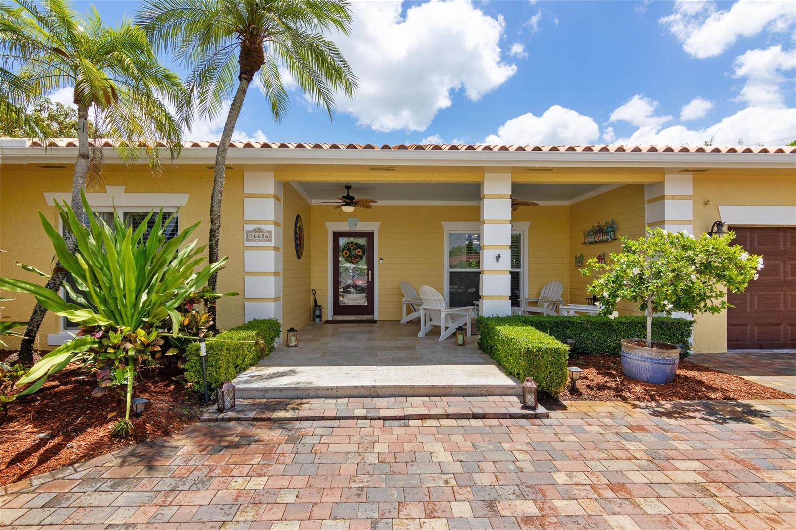 16686 Golfview Drive, Weston FL 33326 photo 2