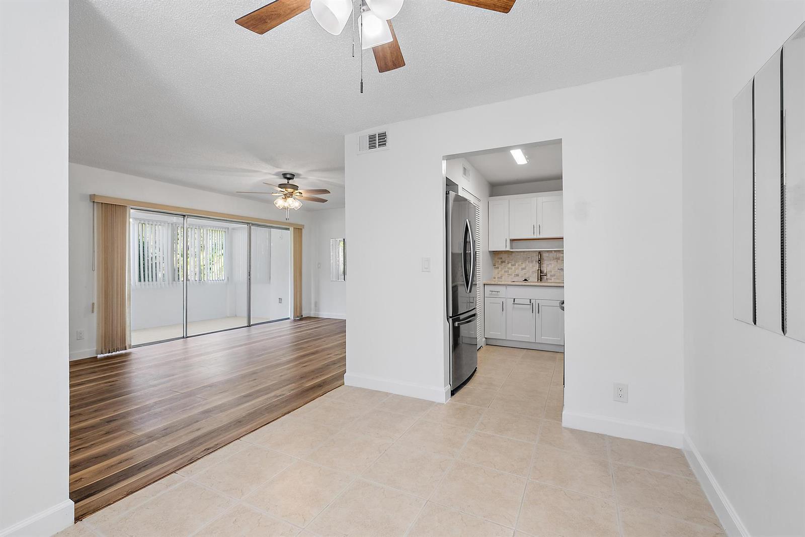 12416 Alternate A1a # P7, Palm Beach Gardens FL 33410 photo 5
