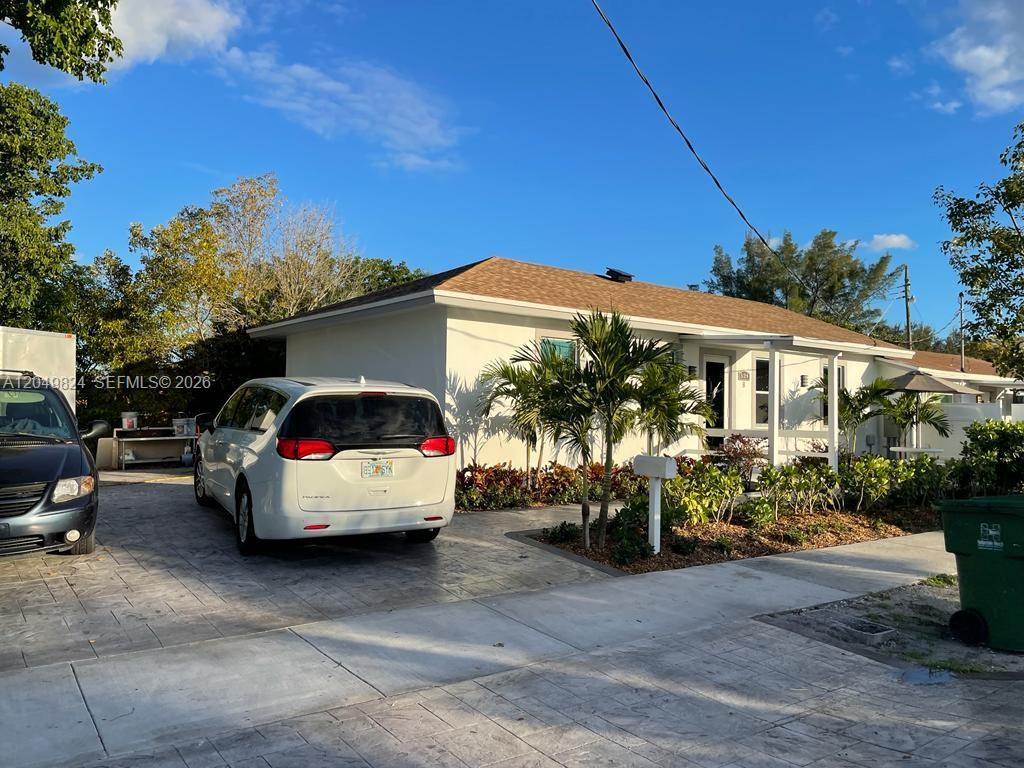 524 NW 10th St # 0, Hallandale Beach FL 33009 photo 2