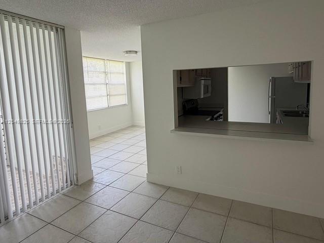 9441 Live Oak Pl # 209, Davie FL 33324 photo 2