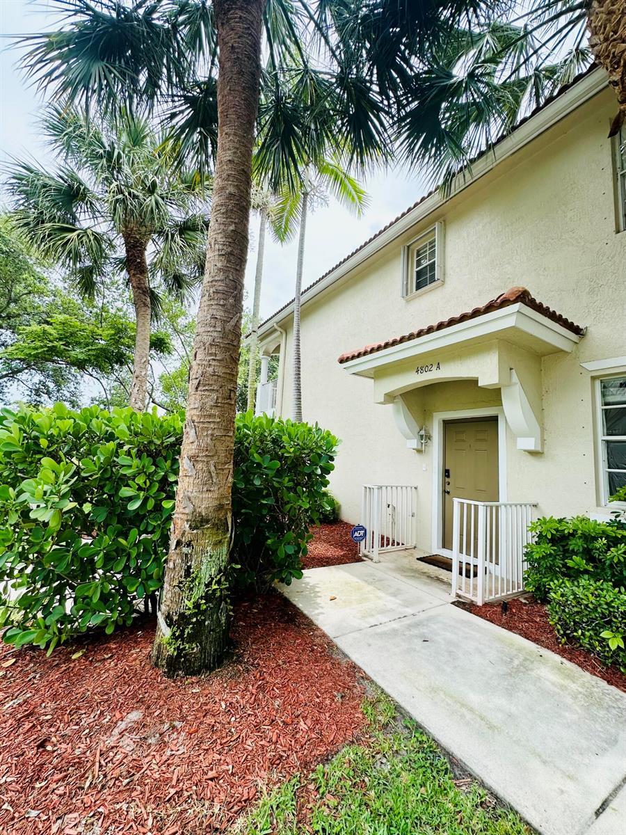 4802 W Bexley Park Drive # A, Delray Beach FL 33445 photo 2