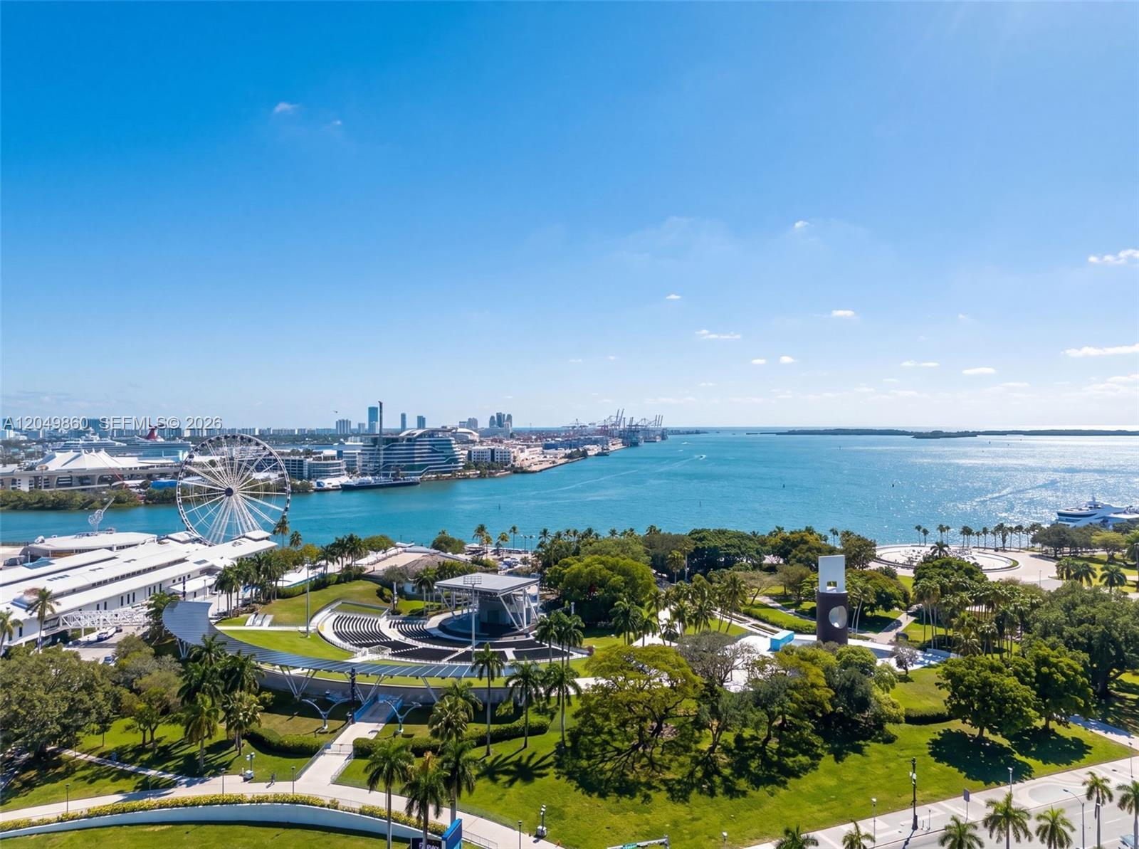 253 NE 2nd St # 424, Miami FL 33132