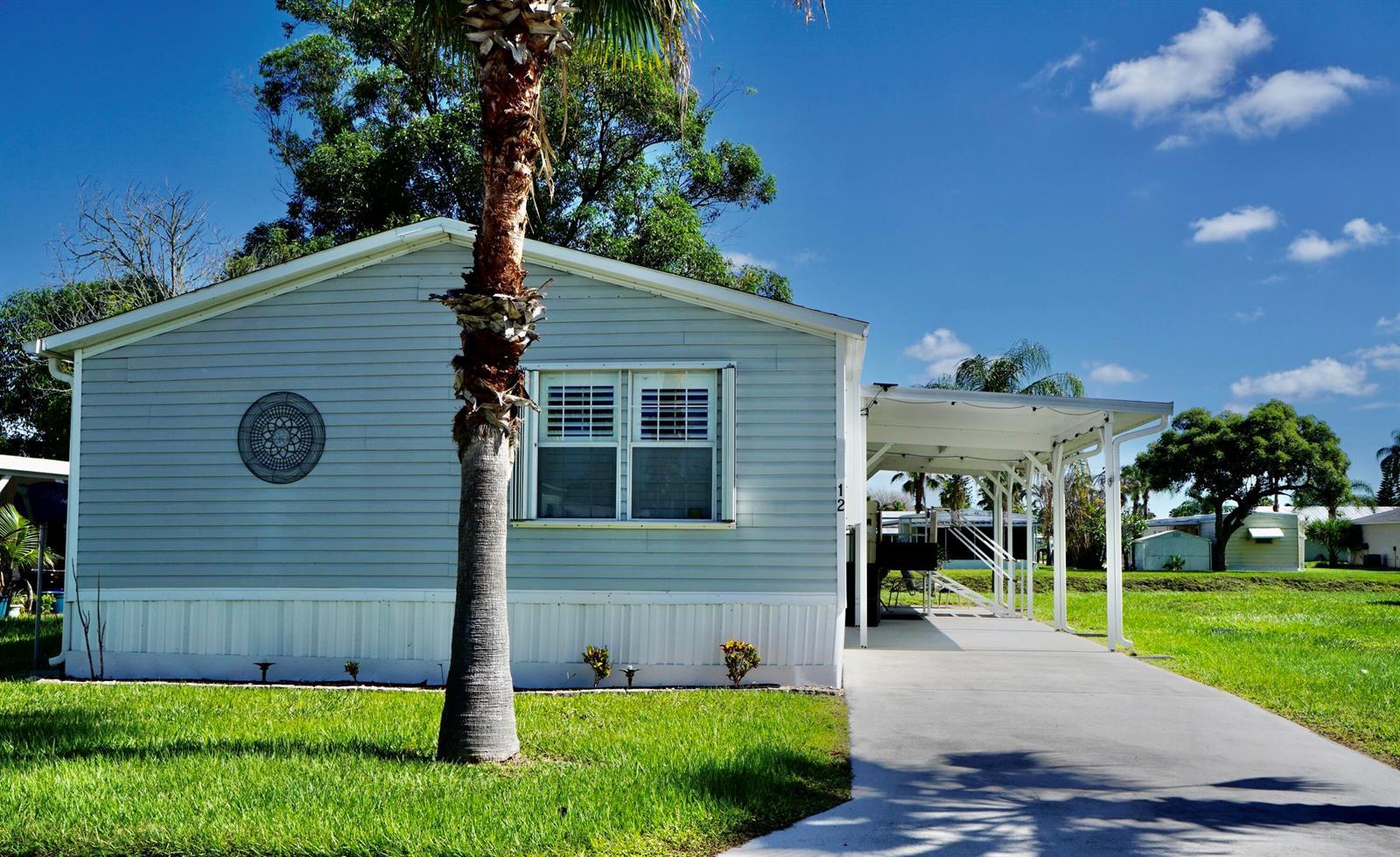 12 SE Spanish Way, Port St. Lucie FL 34952