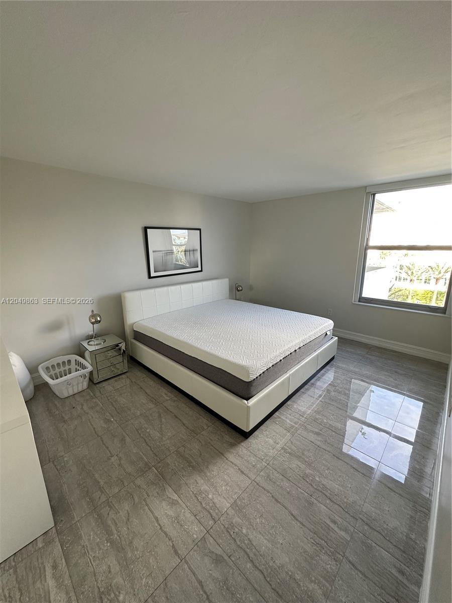 2899 Collins Ave # 617, Miami Beach FL 33140 photo 5