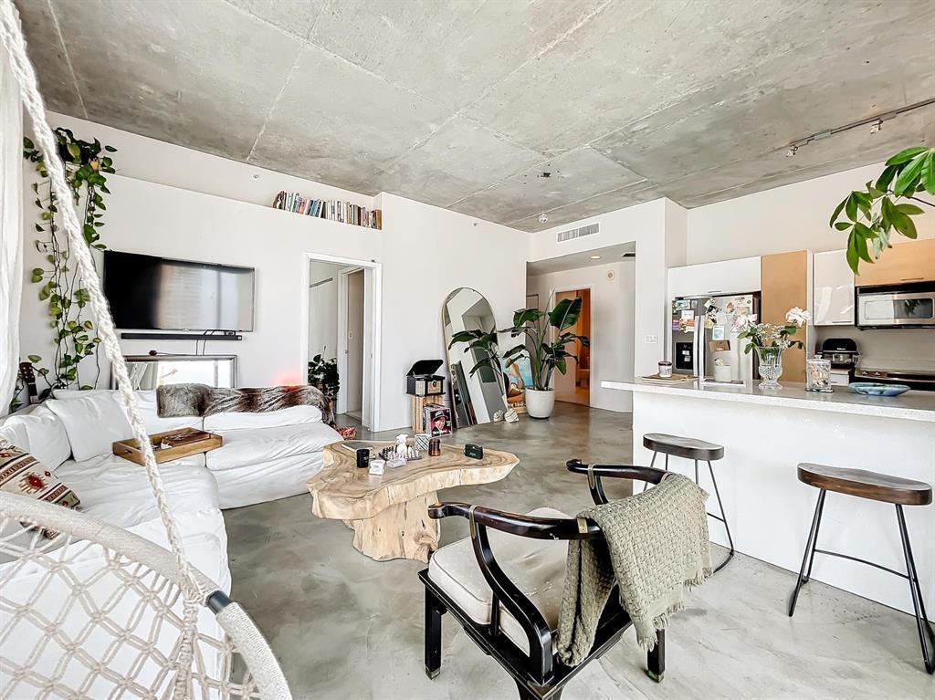 234 NE 3rd Street # 1901, Miami FL 33132 photo 2