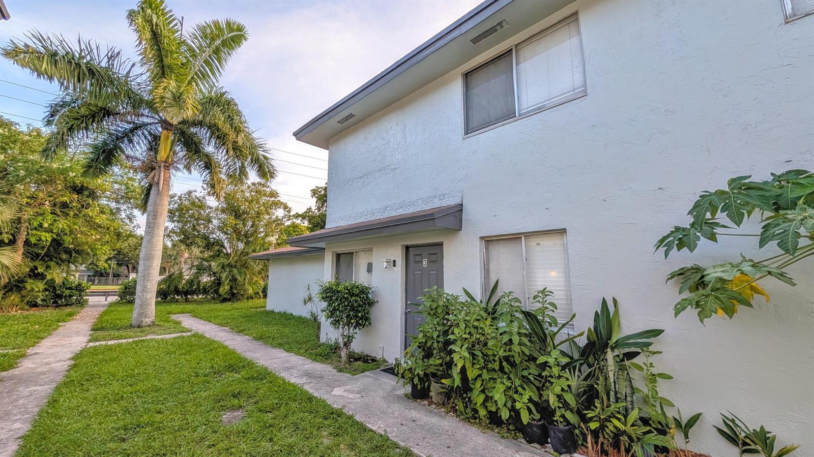 2115 Catherine Dr Drive # c, Delray Beach FL 33445 photo 4