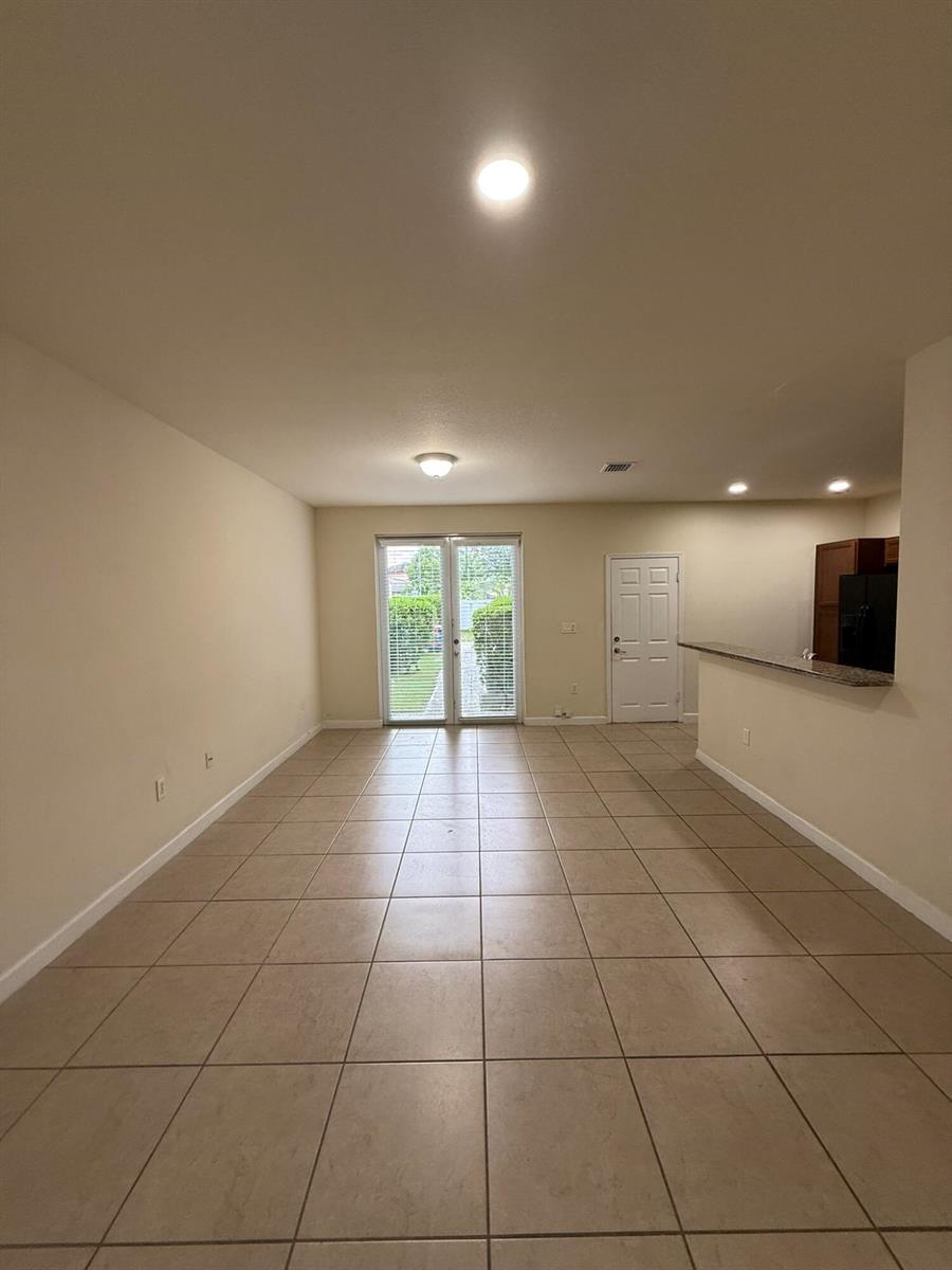 17093 SW 93rd Street # 17093, Miami FL 33196 photo 4