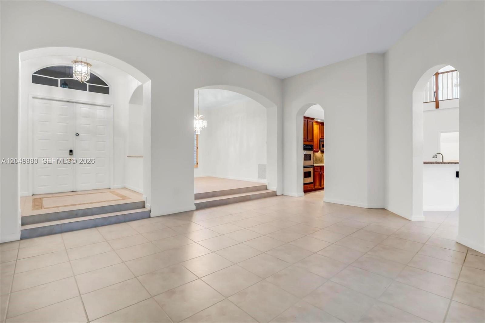 1811 NW 168th Ave, Pembroke Pines FL 33028 photo 2