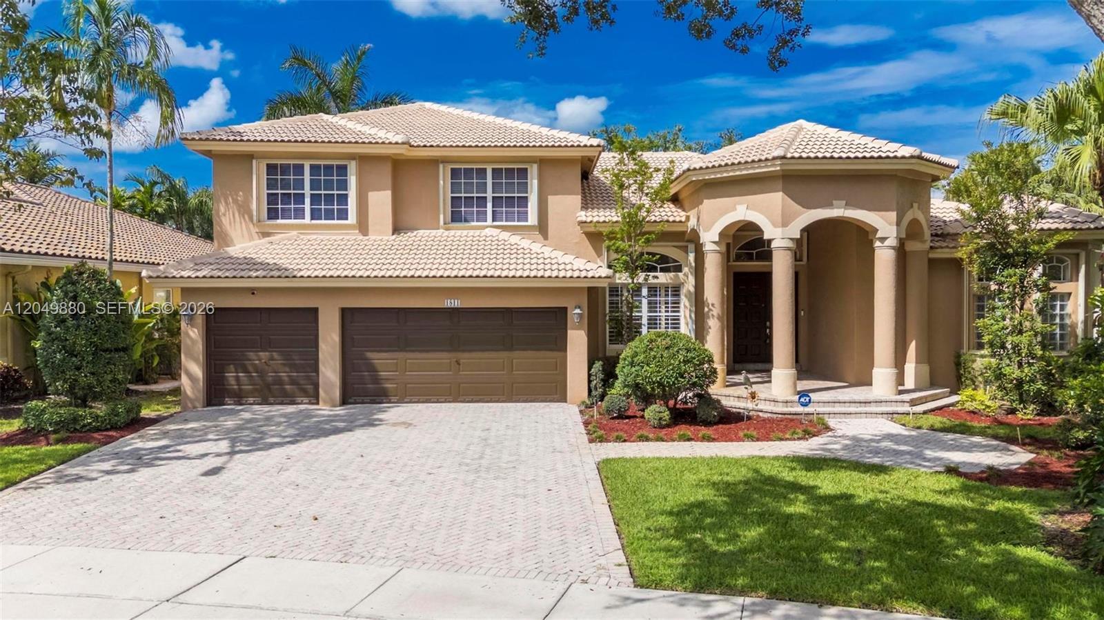1811 NW 168th Ave, Pembroke Pines FL 33028