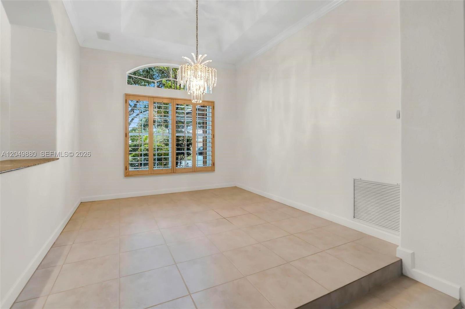 1811 NW 168th Ave, Pembroke Pines FL 33028 photo 4