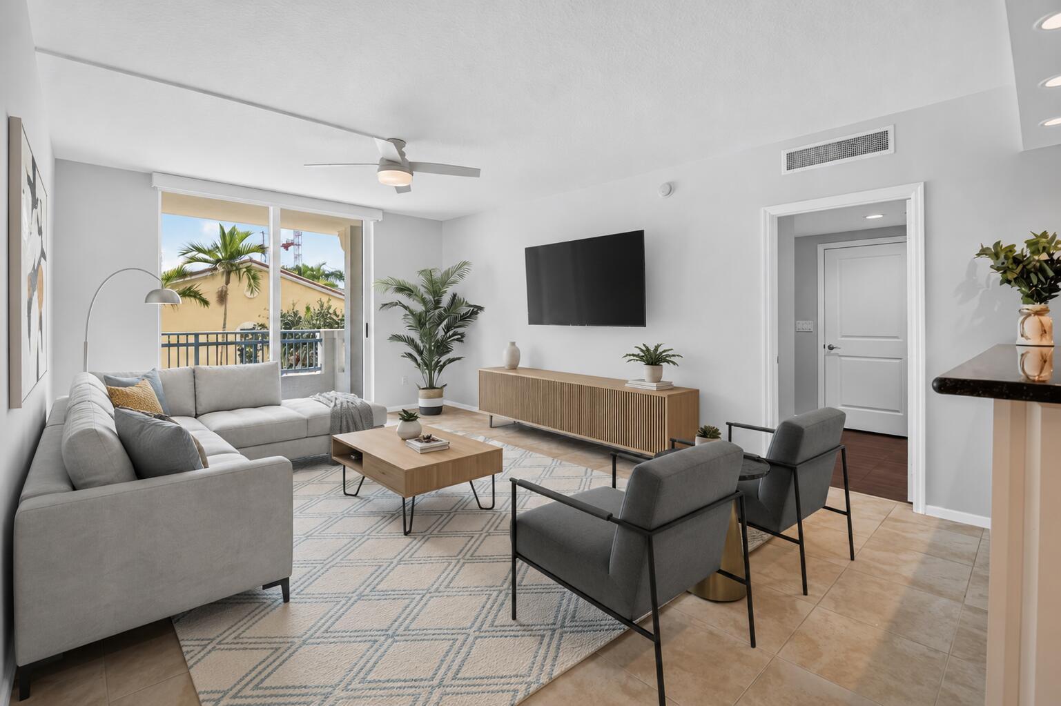 403 S Sapodilla Avenue # 307, West Palm Beach FL 33401 photo 3