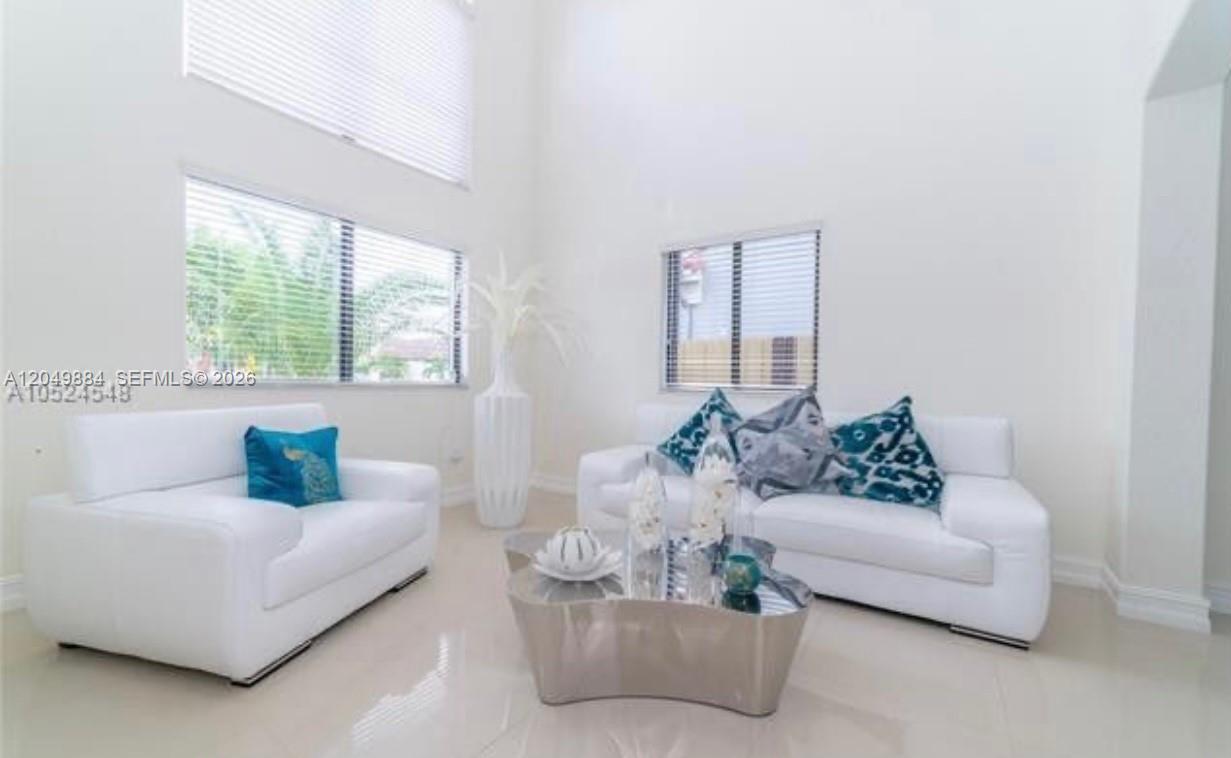16588 SW 44 Street, Kendall FL 33185 photo 4