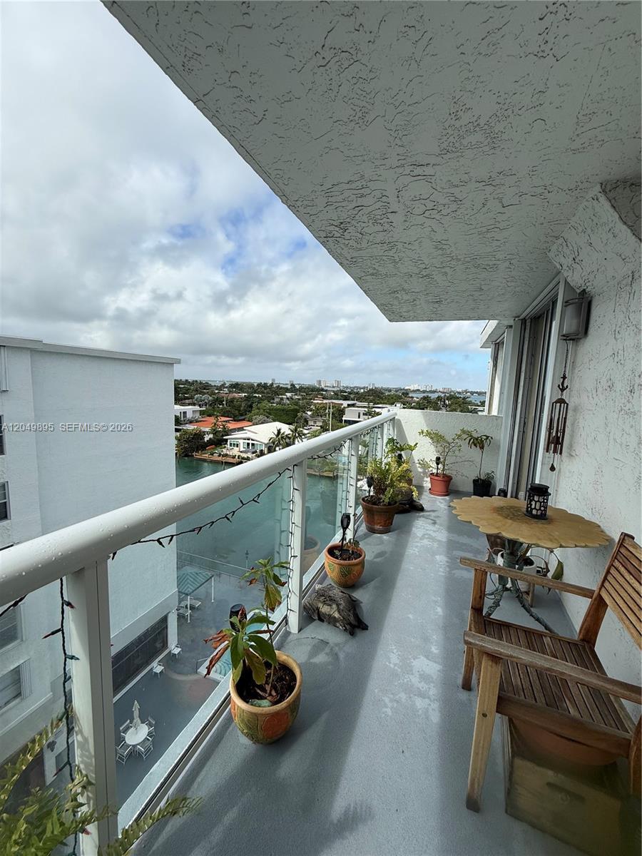 10000 W Bay Harbor Dr, Bay Harbor Islands FL 33154 photo 3