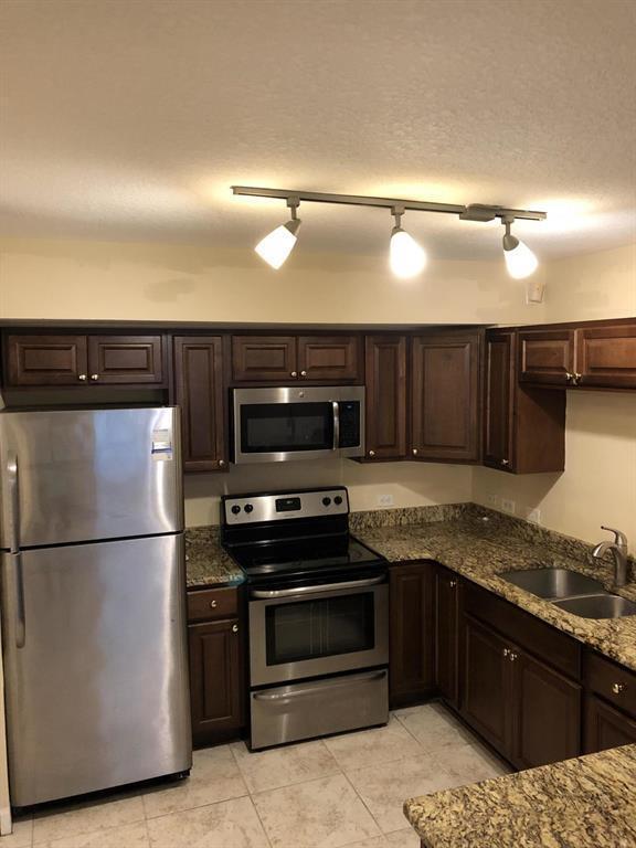 201 Villa Circle # 201, Boynton Beach FL 33435 photo 5