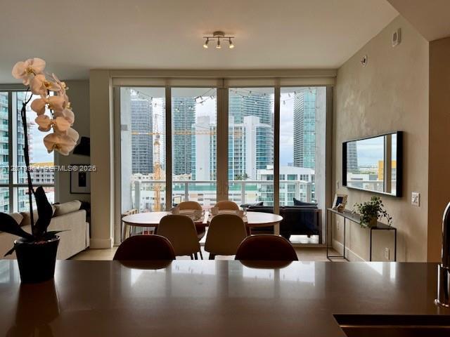 601 NE 27th St # 1205, Miami FL 33137 photo 2