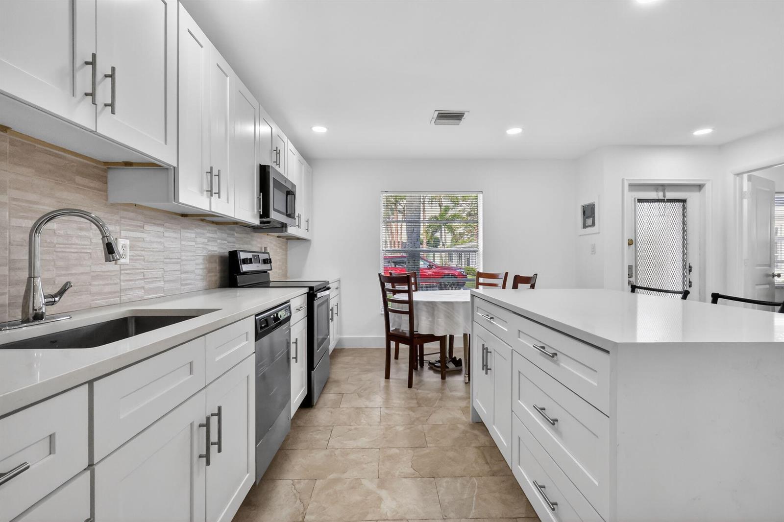 5093 Privet Place # A, Delray Beach FL 33484 photo 2