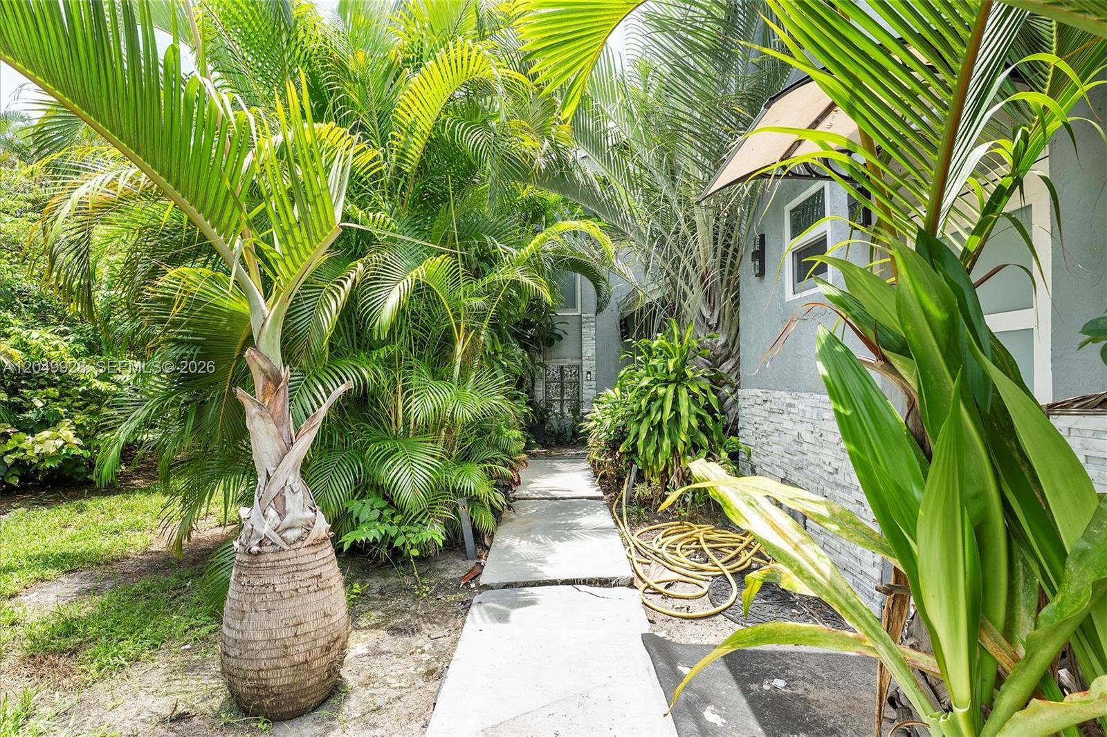 2055 NW 9th St, Delray Beach FL 33445 photo 5