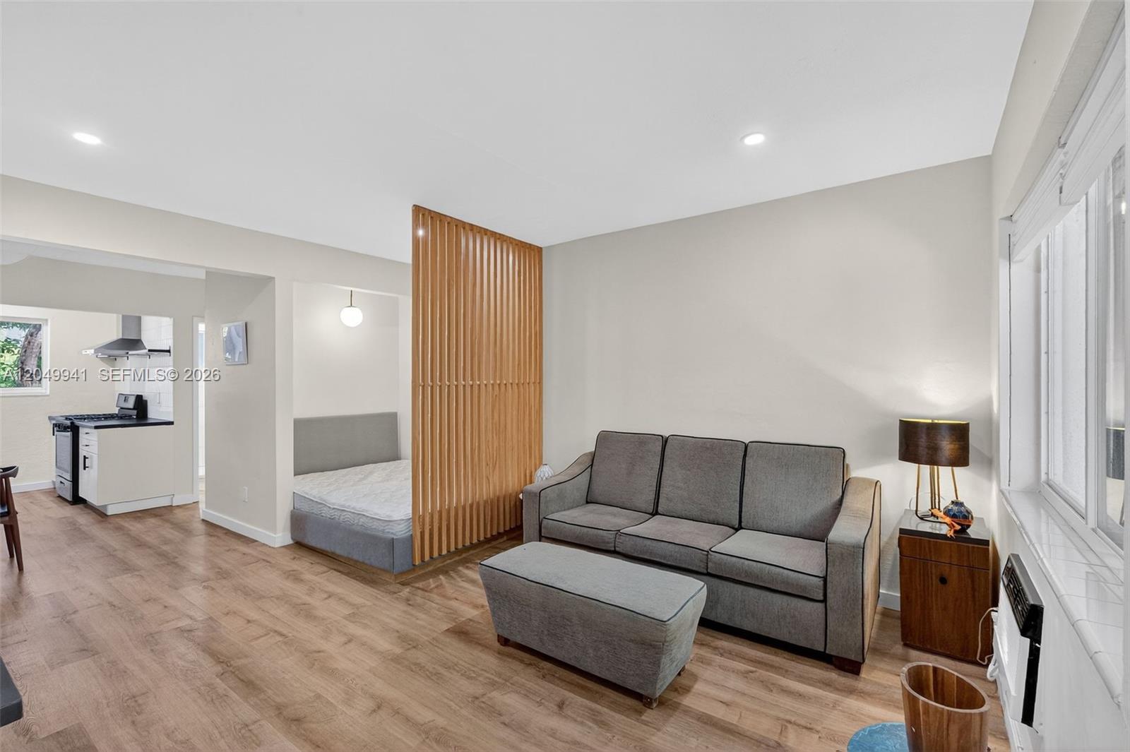 428 Collins Ave # 10, Miami Beach FL 33139 photo 3