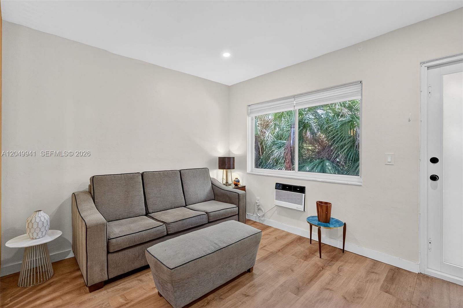 428 Collins Ave # 10, Miami Beach FL 33139 photo 4