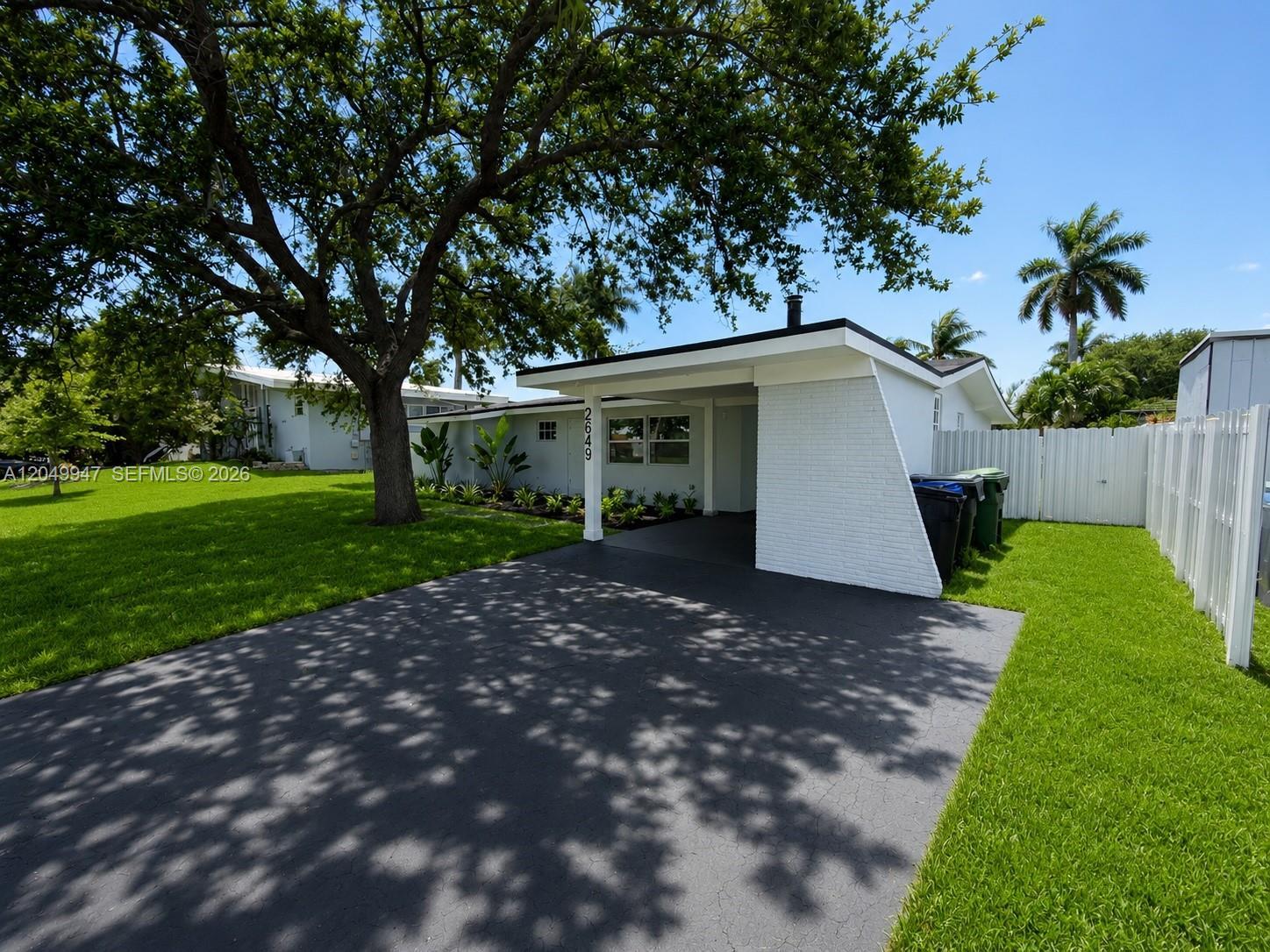 2649 Key Largo Ln, Fort Lauderdale FL 33312 photo 4