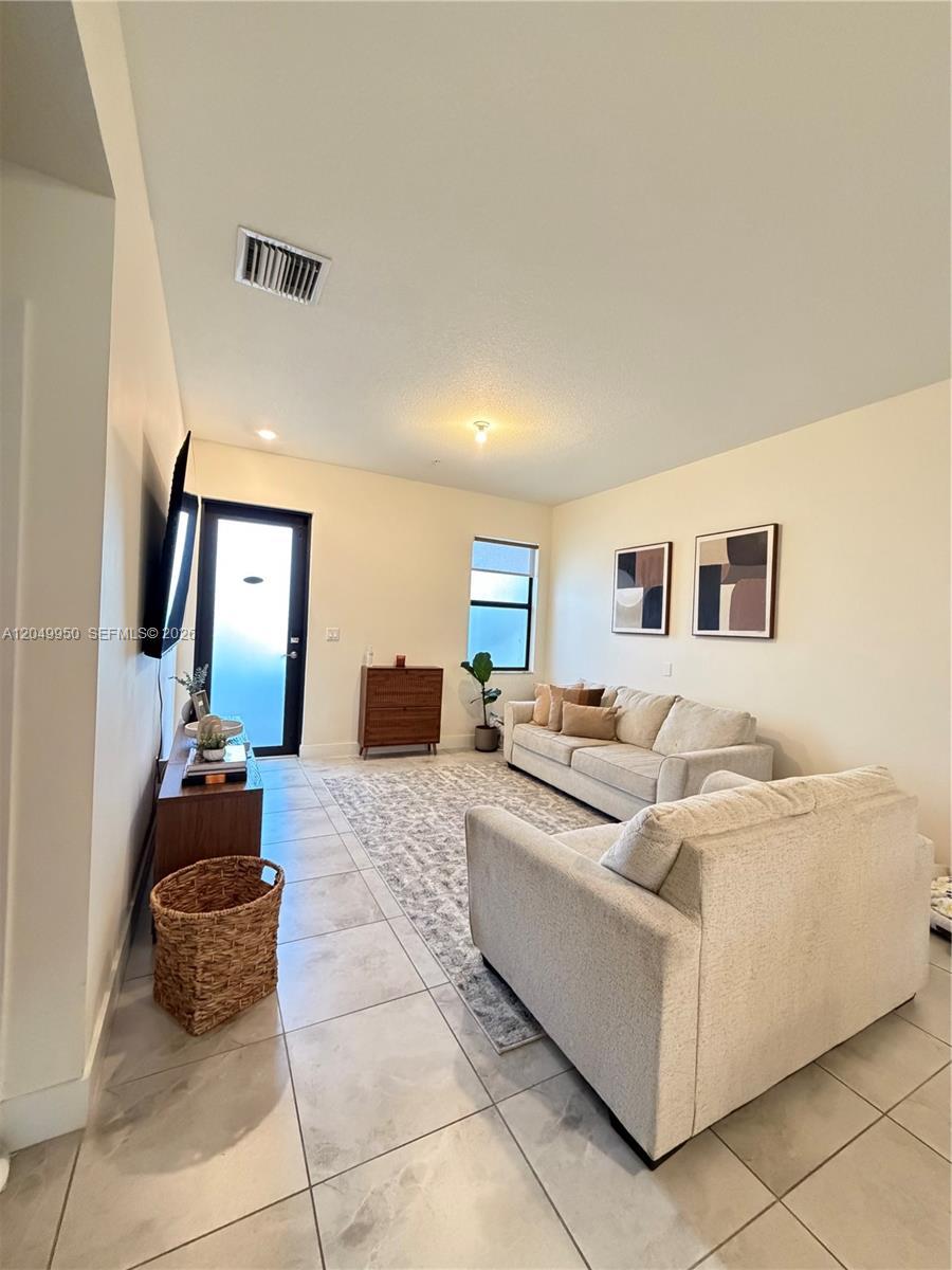 8195 NW 104th Ave # 22, Doral FL 33178 photo 5