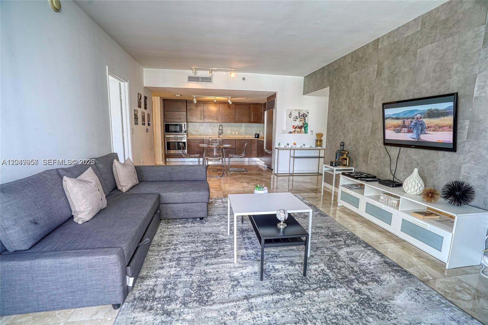485 Brickell Ave # 1701, Miami FL 33131 photo 5