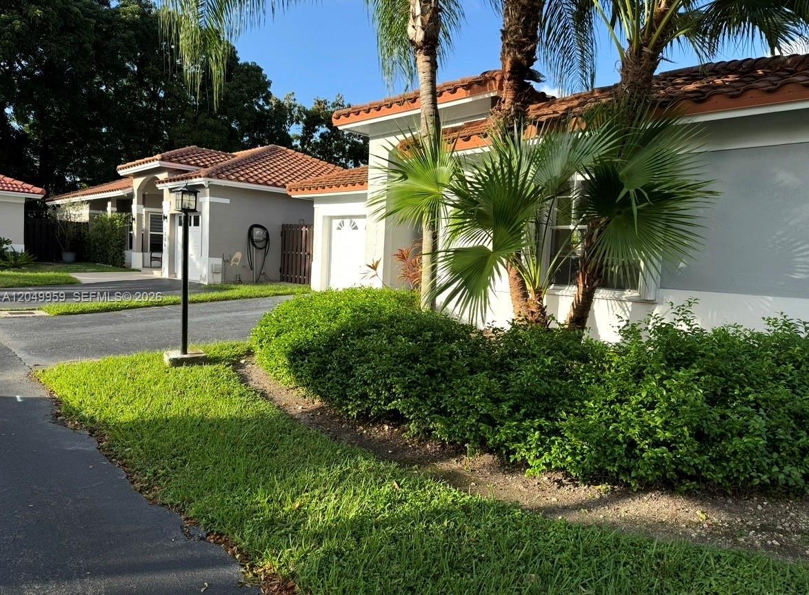 5758 NW 97th Pl # 0, Doral FL 33178 photo 2