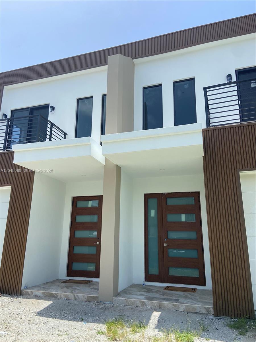 3730 SW 28th St, Miami FL 33134