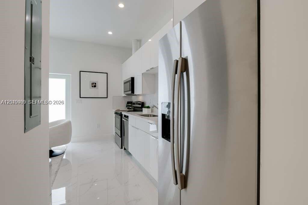 2938 NW 27th St # 2936, Miami FL 33142 photo 4