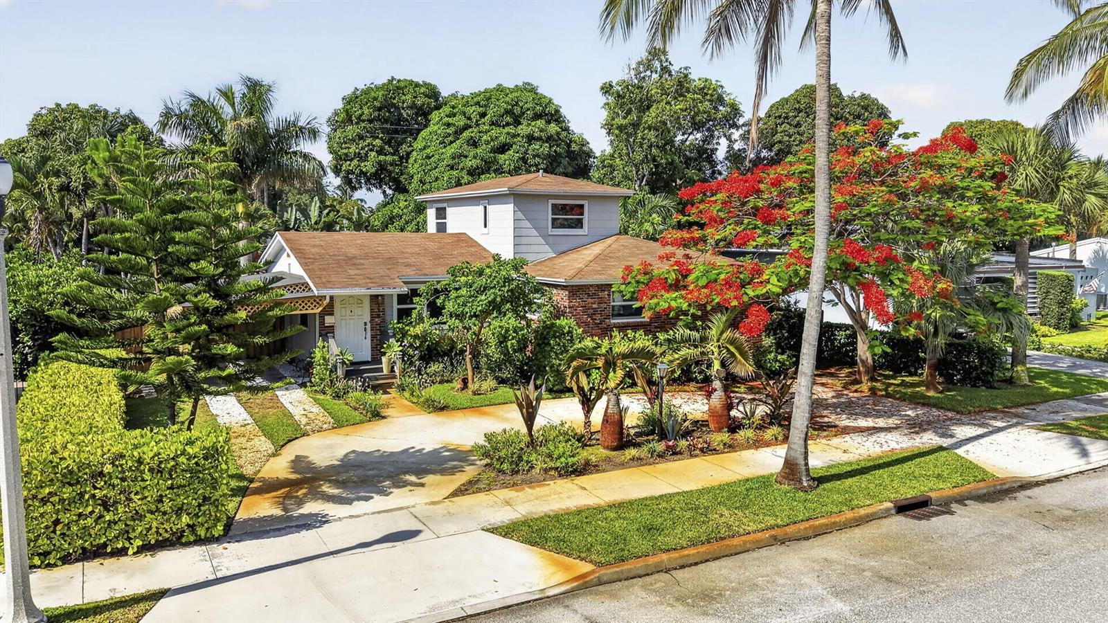 338 Hunter Street, West Palm Beach FL 33405