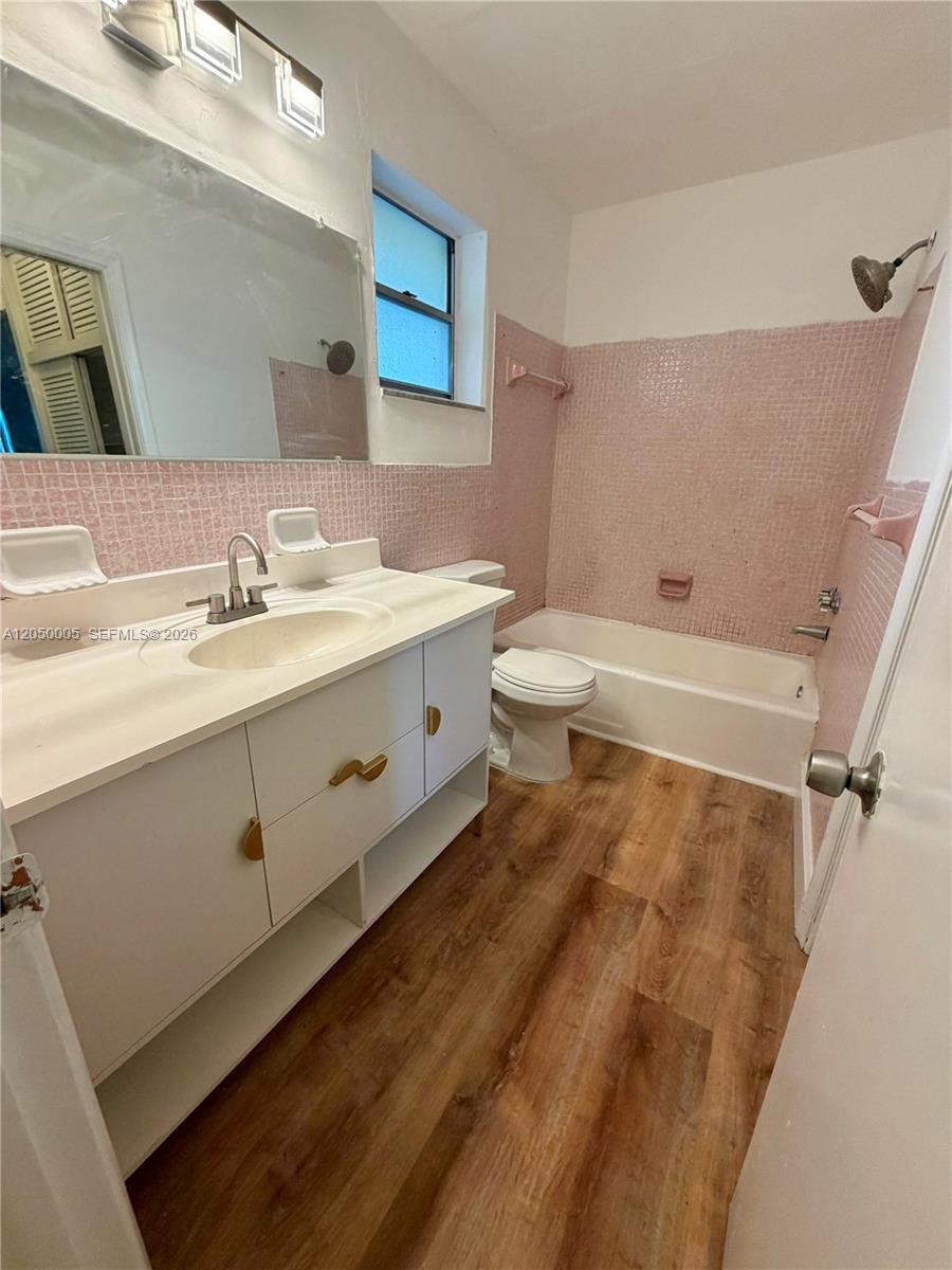20200 NE 27th Ct # 6, Aventura FL 33180 photo 3