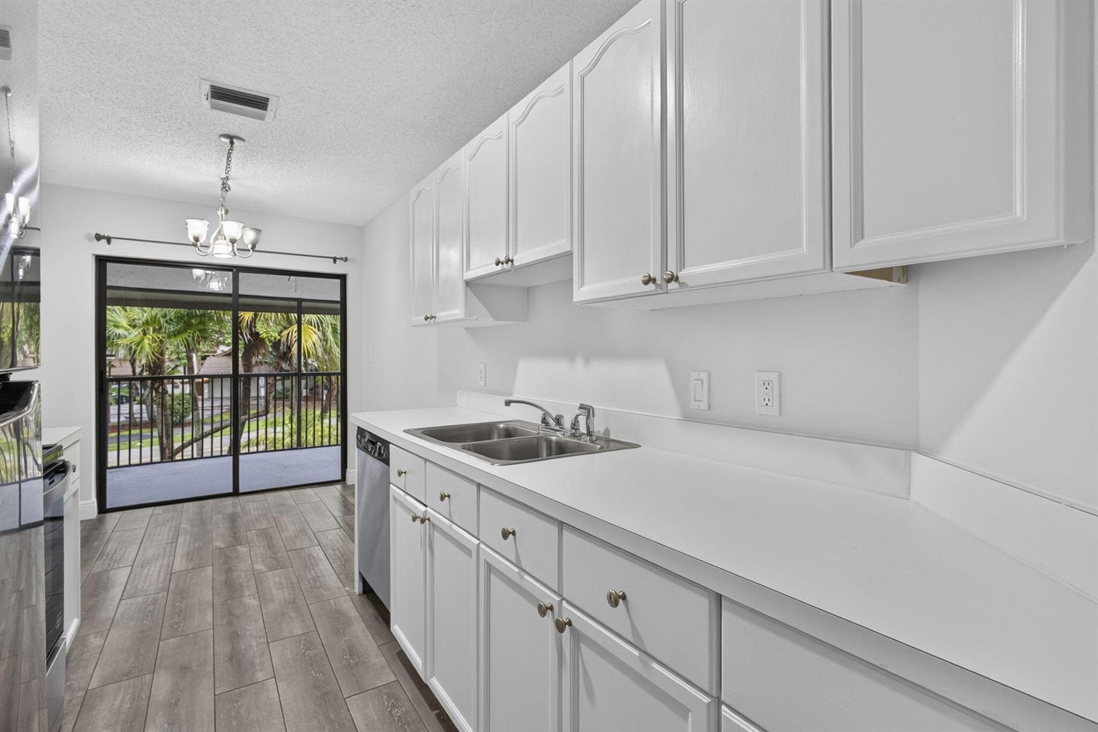 12708 Shoreline Drive # F, Wellington FL 33414