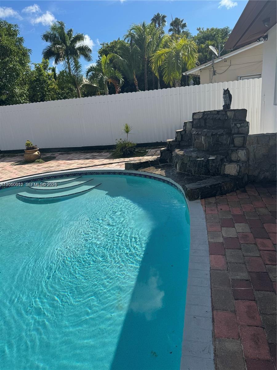 10835 SW 154th Ter, Miami FL 33157 photo 4