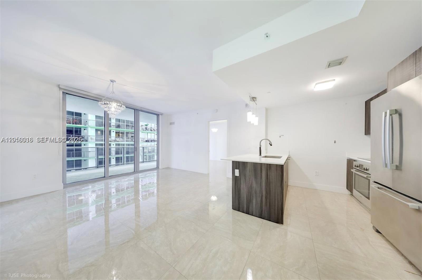 488 NE 18th St # 2304, Miami FL 33132 photo 2