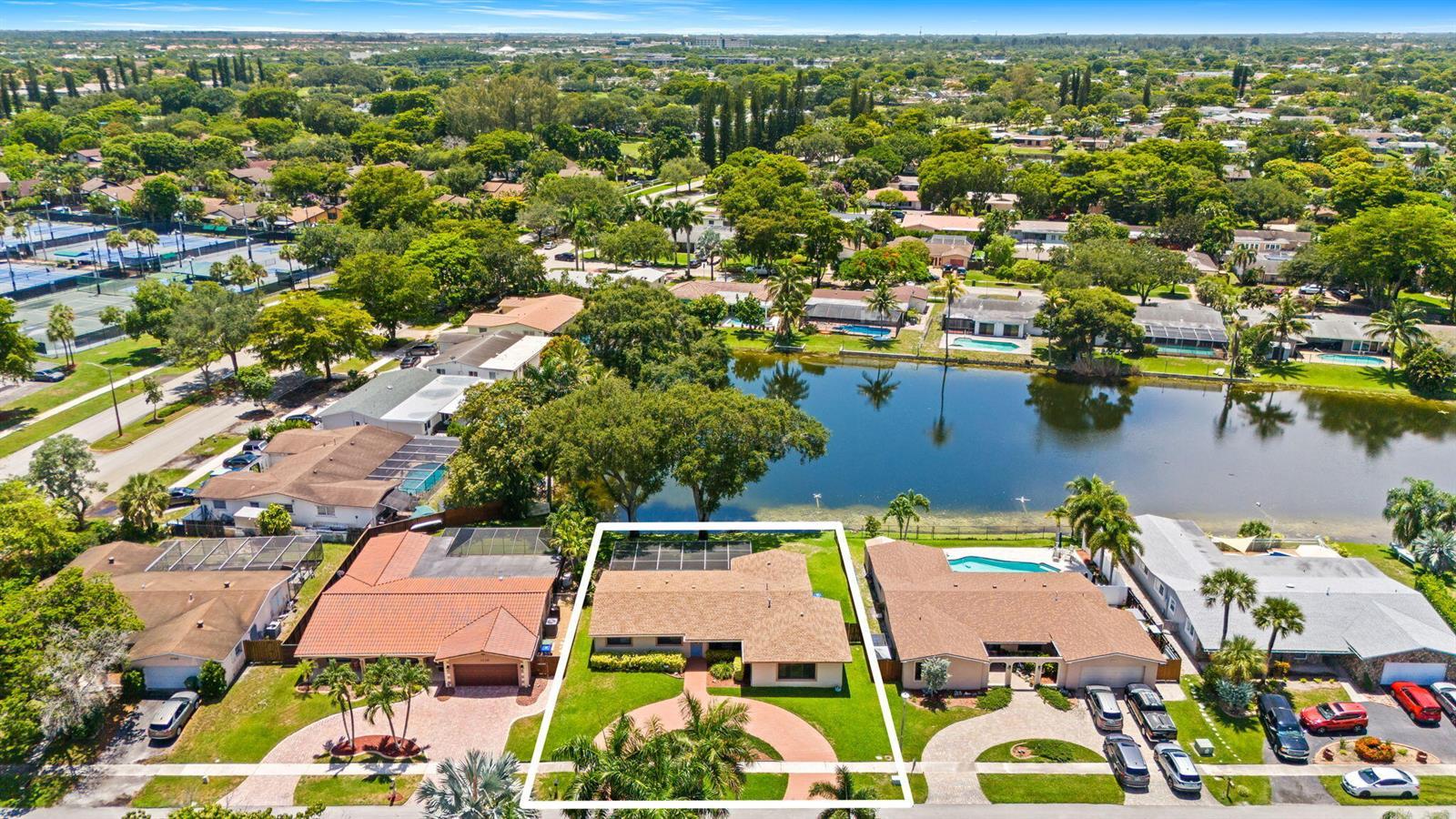 1720 NW 105th Avenue, Pembroke Pines FL 33026