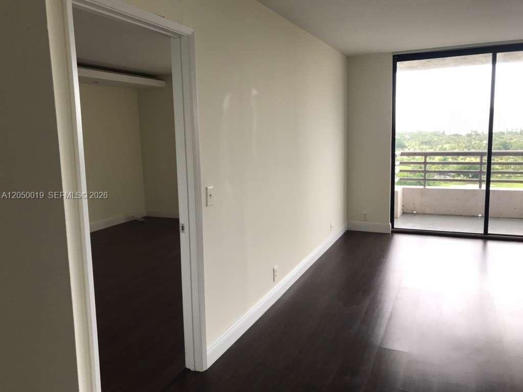 3300 NE 191st St # 1412, Aventura FL 33180 photo 2