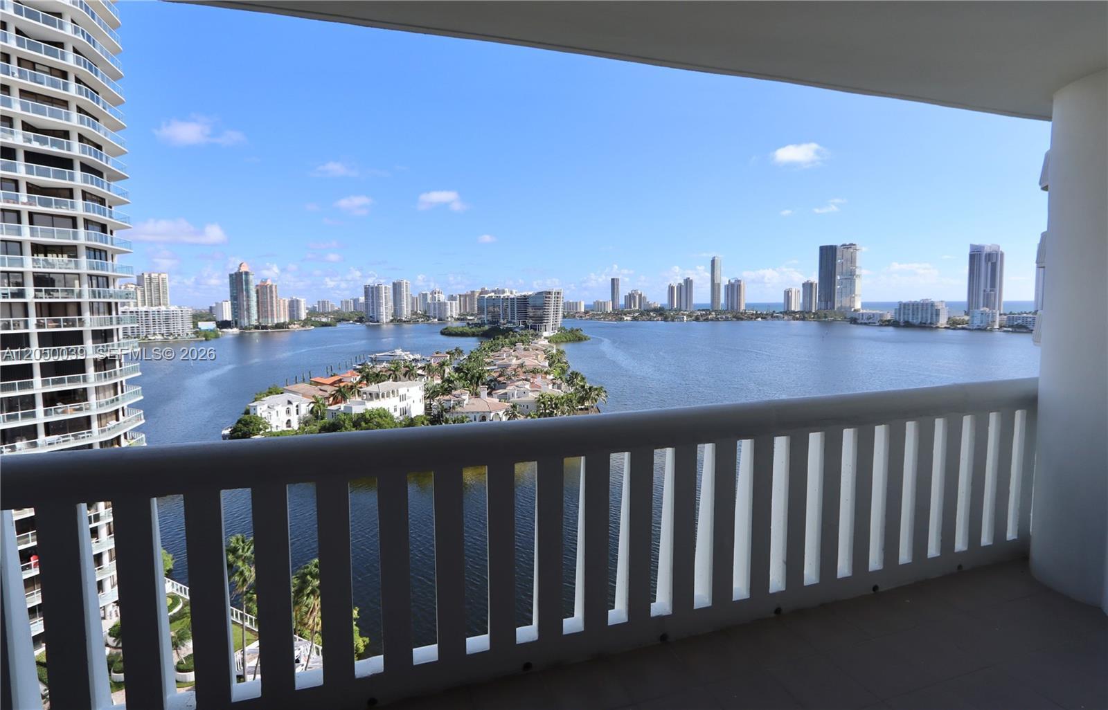 3000 Island Blvd # 1603, Aventura FL 33160 photo 5